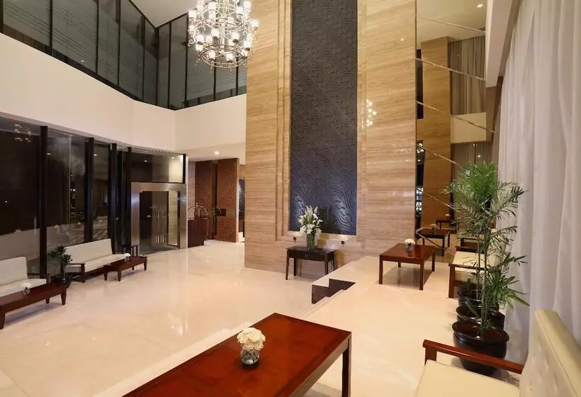 Fotos del hotel Grandhika Pemuda Semarang:  4