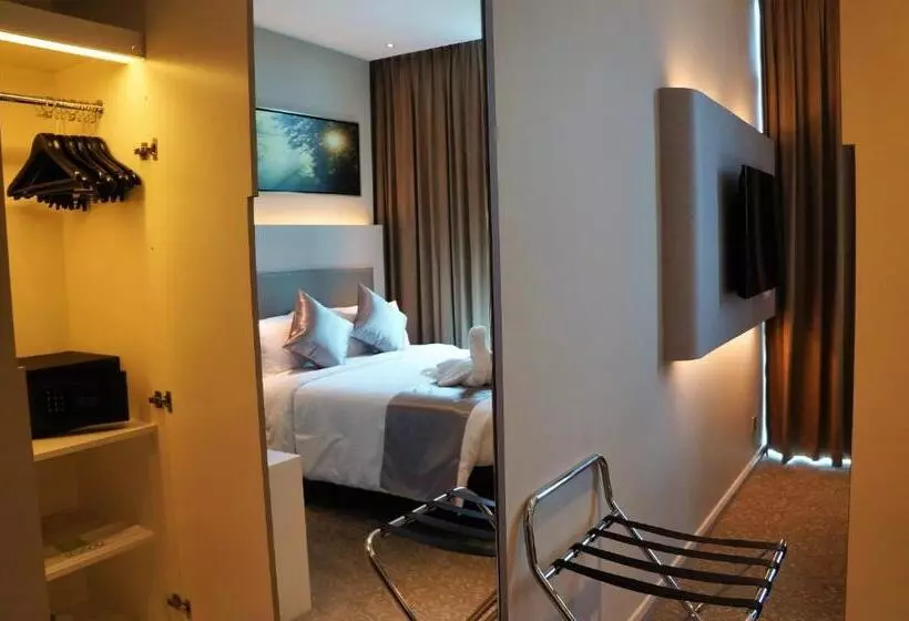 Fotos del hotel Greens  & Suites:  2