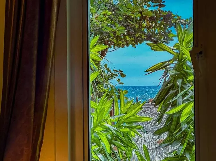 Fotos del hotel Lanta A&j Klong Khong Beach:  2