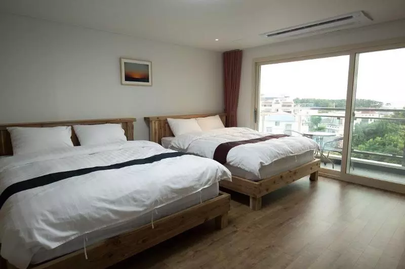 Fotos del hotel Cheonjiyeon Crystal:  14