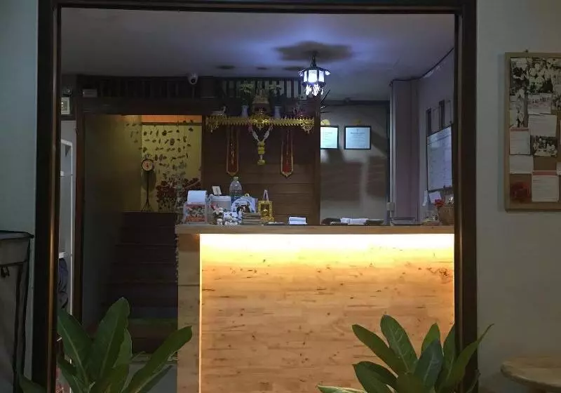 Fotos del hotel Phunyanuch:  6