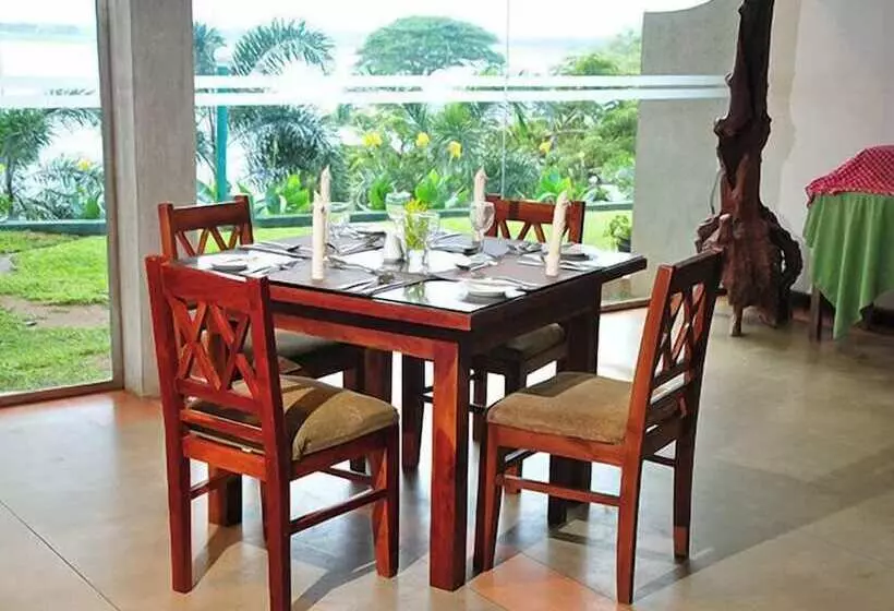Fotos del hotel Lake Wind Resort:  9