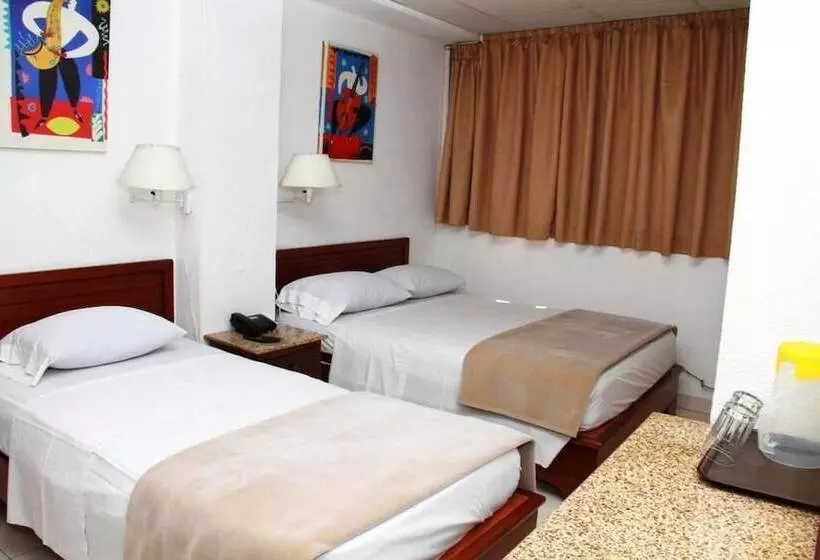 Fotos del hotel California Panama:  2