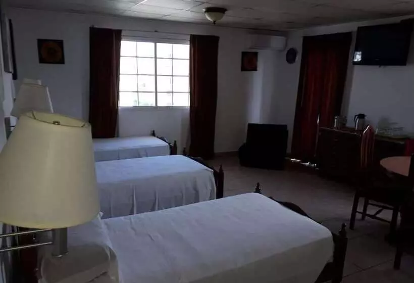 Fotos del hotel California Panama:  16