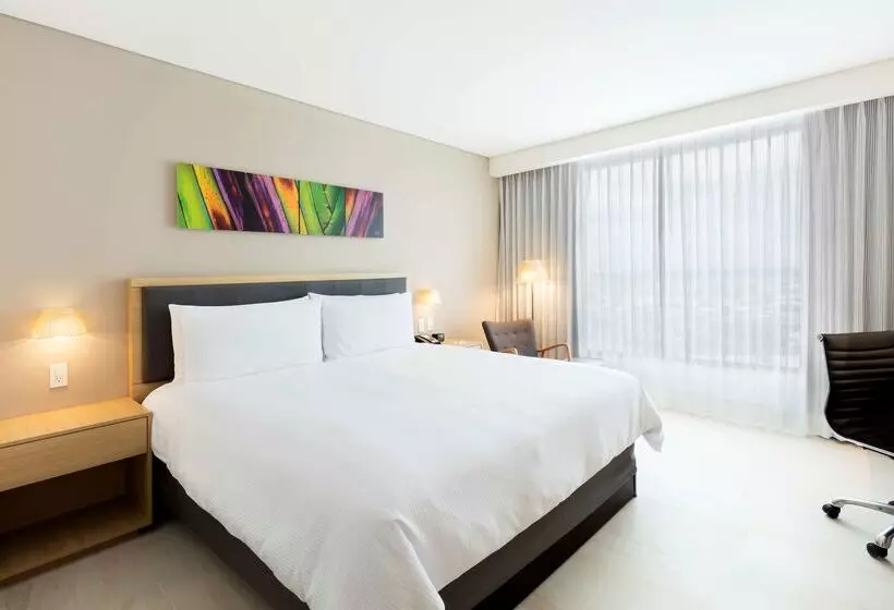 Fotos del hotel Hilton Garden Inn Merida:  23