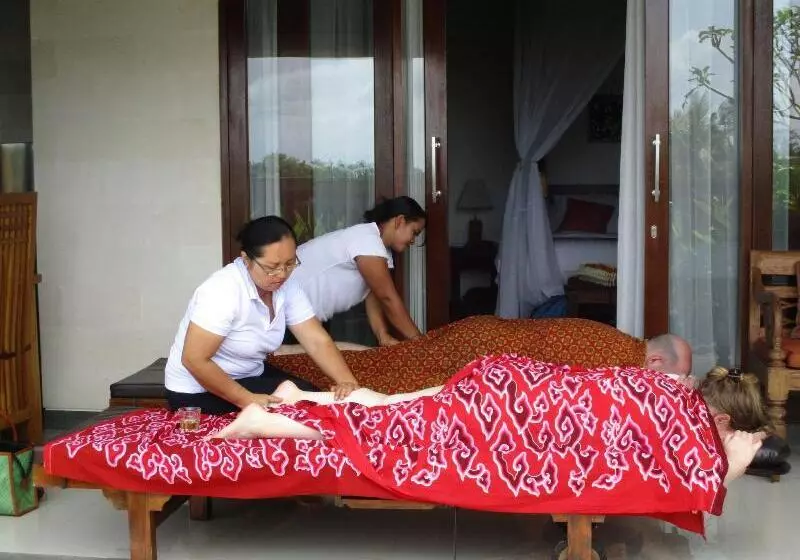 Fotos del hotel Uma Padi Villa:  11