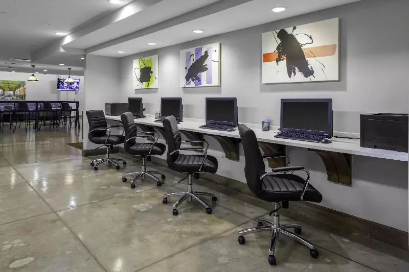 Fotos del hotel Fairfield Inn & Suites By Marriott Dallas Downtown:  21