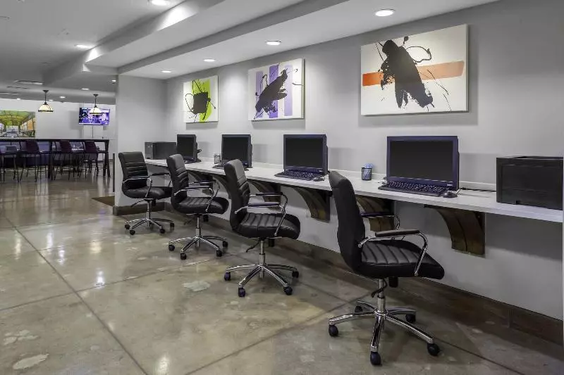 Fotos del hotel Fairfield Inn & Suites By Marriott Dallas Downtown:  15