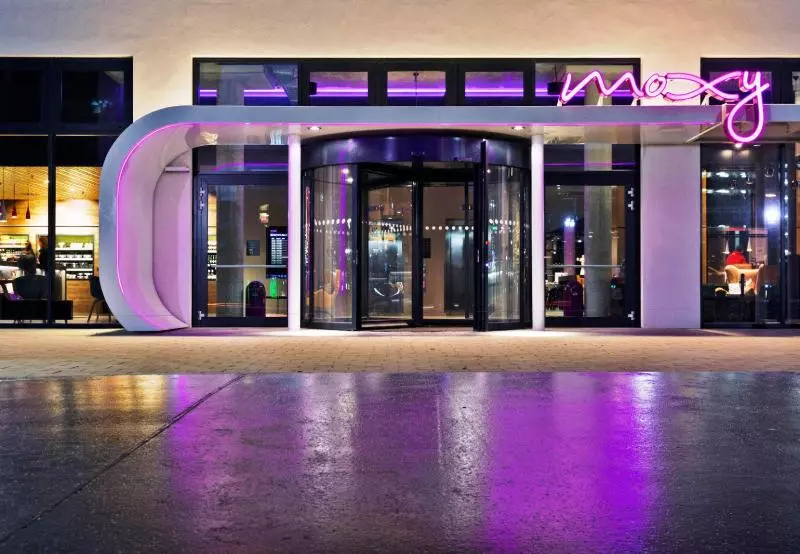 Fotos del hotel Moxy Vienna Airport:  20