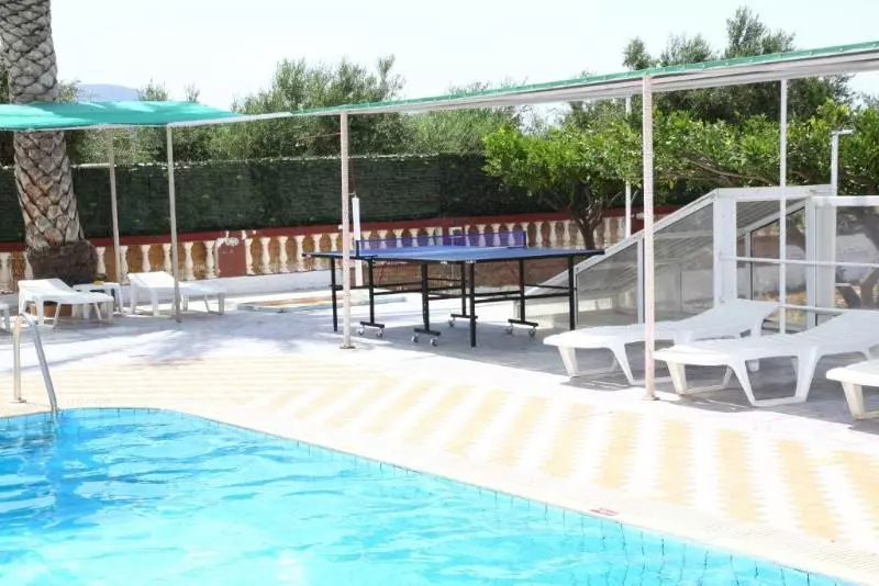 Fotos del hotel Triton Garden:  3