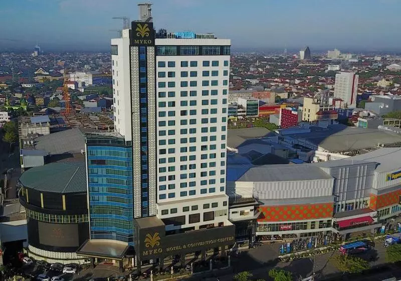 Myko Hotel Makassar