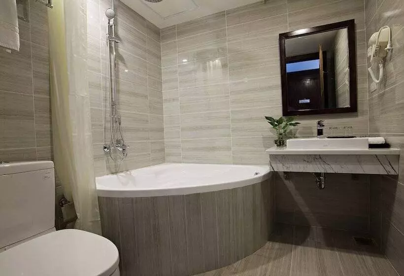 Fotos del hotel Inearth:  20