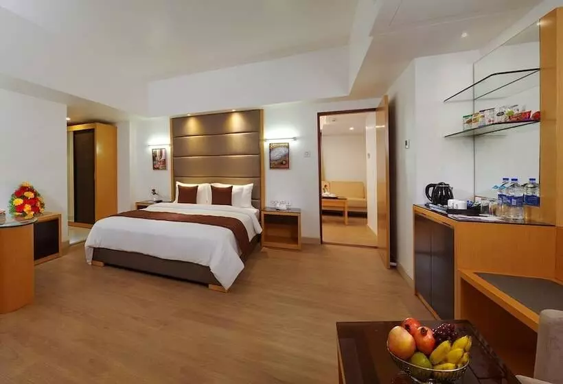 Fotos del hotel The Central Residency:  8