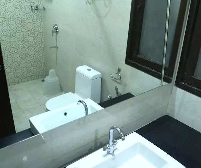 Fotos del hotel Anantkoti:  11