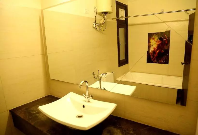 Fotos del hotel Anantkoti:  20