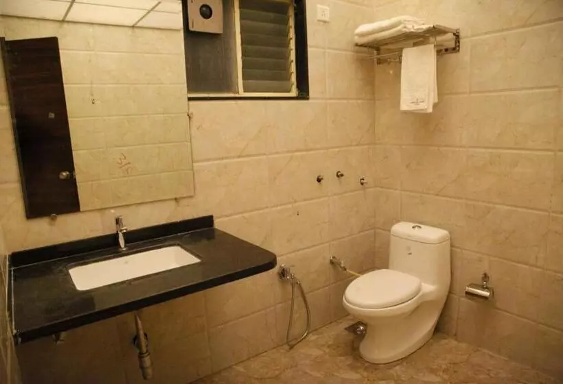 Fotos del hotel Pranav Executive:  8