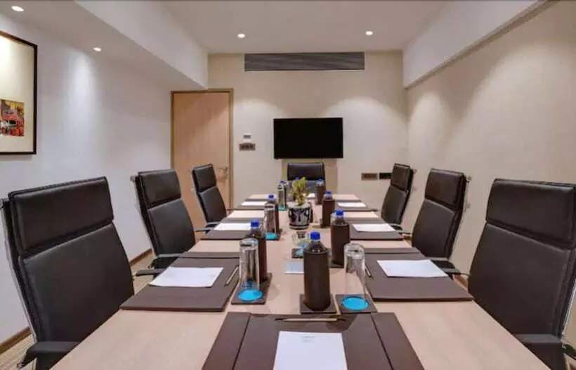 Fotos del hotel The Fern  Goregaon:  16