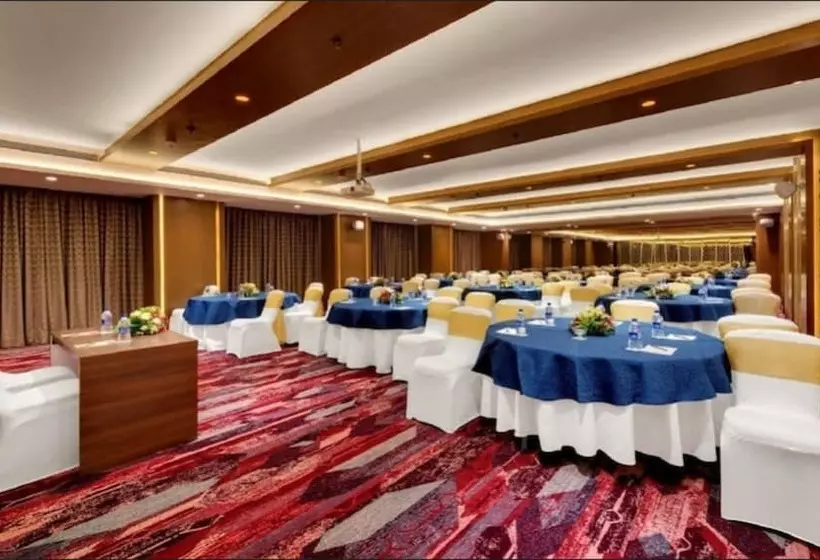 Fotos del hotel The Fern  Goregaon:  25