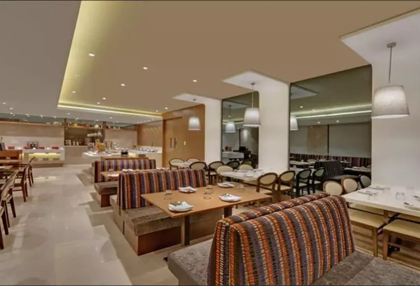 Fotos del hotel The Fern  Goregaon:  3