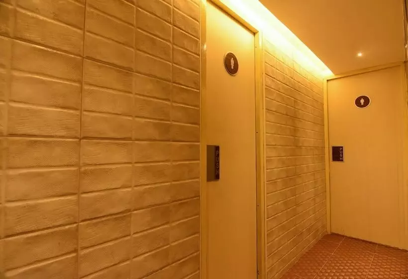 Fotos del hotel Roopa Elite:  7