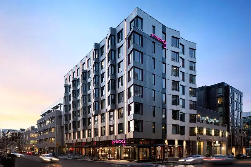 Moxy Seattle Downtown