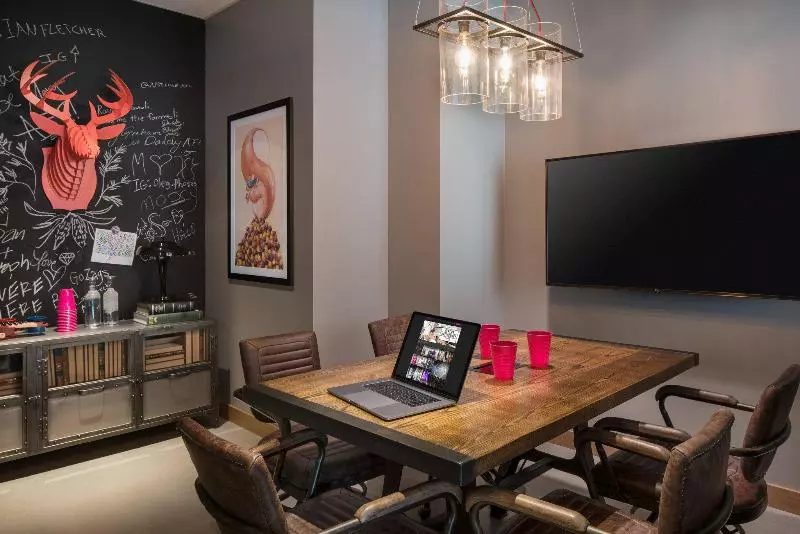 Fotos del hotel Moxy Seattle Downtown:  7