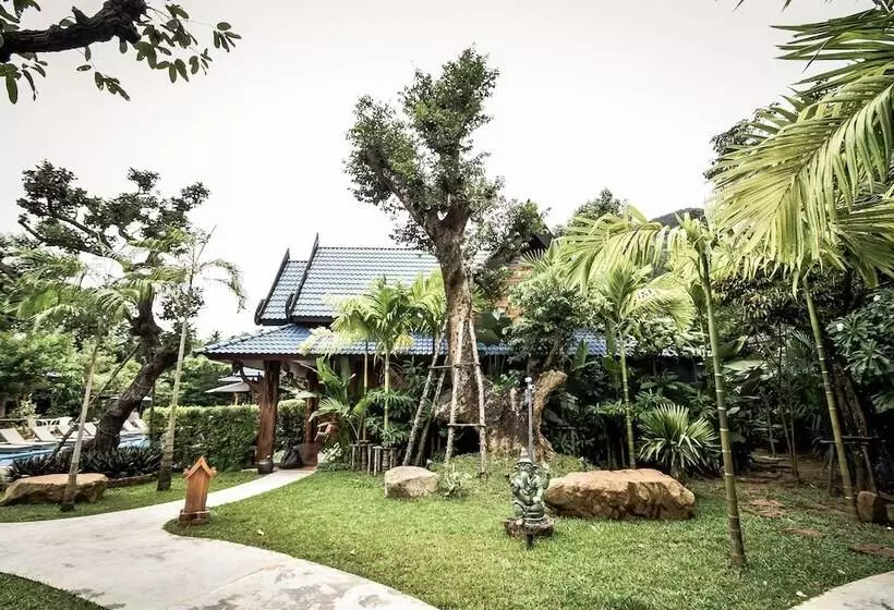 Fotos del hotel The Nine Thipthara Klongson Resort:  23