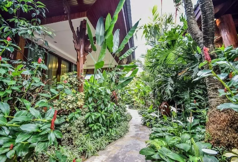 Fotos del hotel The Nine Thipthara Klongson Resort:  25