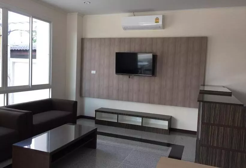 Fotos del hotel Ttt:  16