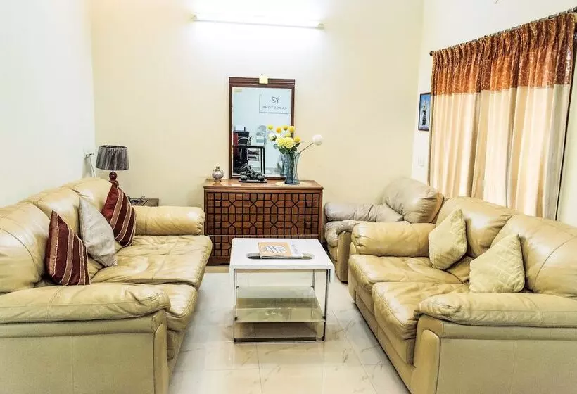 Fotos del hotel Fabexpress Kapsstone Egmore:  5