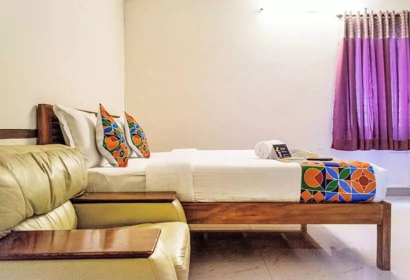 Fotos del hotel Fabexpress Kapsstone Egmore:  23