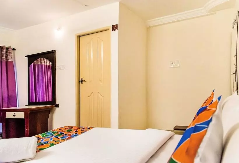Fotos del hotel Fabexpress Kapsstone Egmore:  14
