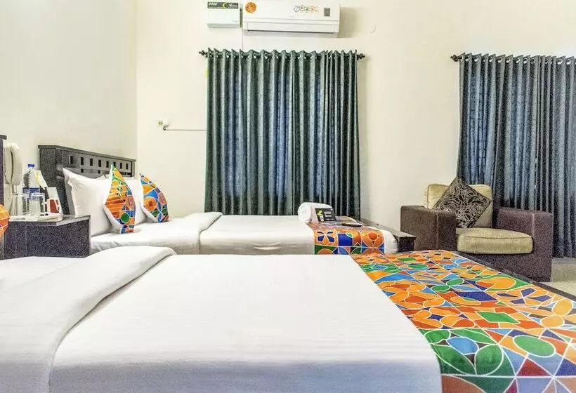 Fotos del hotel Fabexpress Kapsstone Egmore:  13