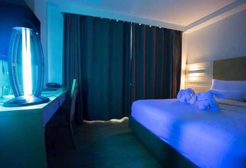 Fotos del hotel Heroes:  8