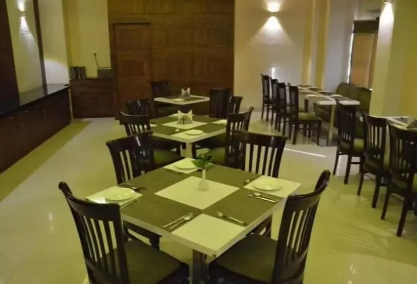 Fotos del hotel Regency:  12