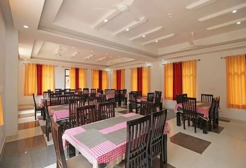 Fotos del hotel Oyo 5509 Hotel Chandni:  4
