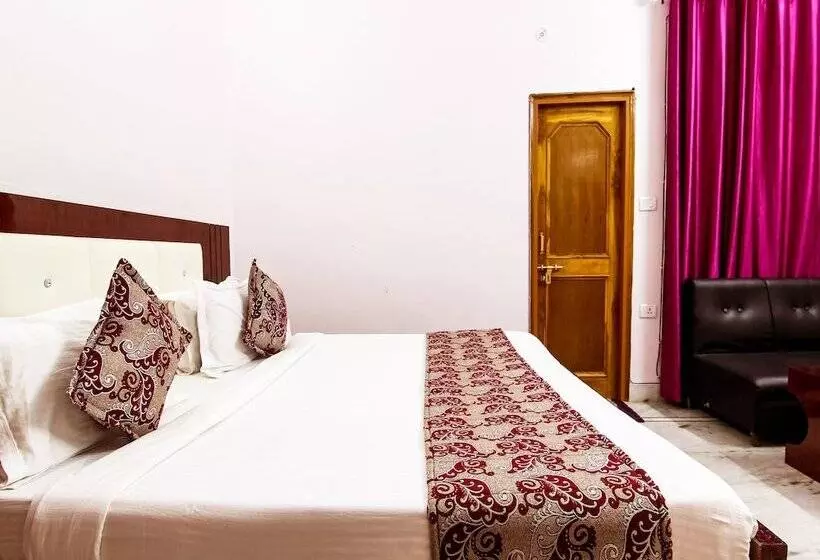 Fotos del hotel Oyo 9008 Hotel Pearl Inn:  19