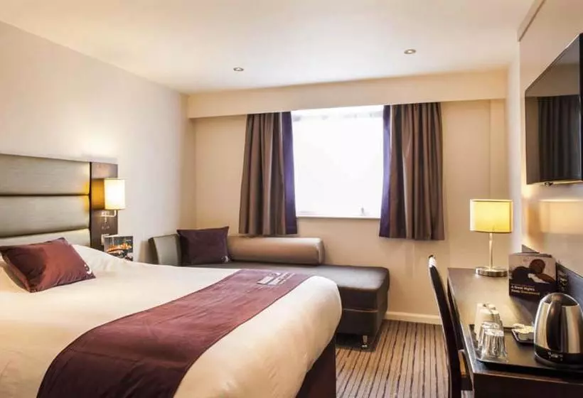 Fotos del hotel Premier Inn London Clapham:  25