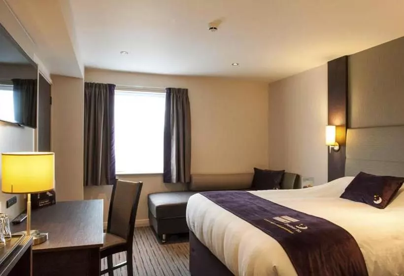 Fotos del hotel Premier Inn London Clapham:  13