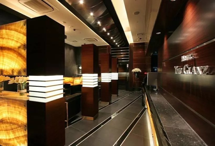 Fotos del hotel The Glanz:  4