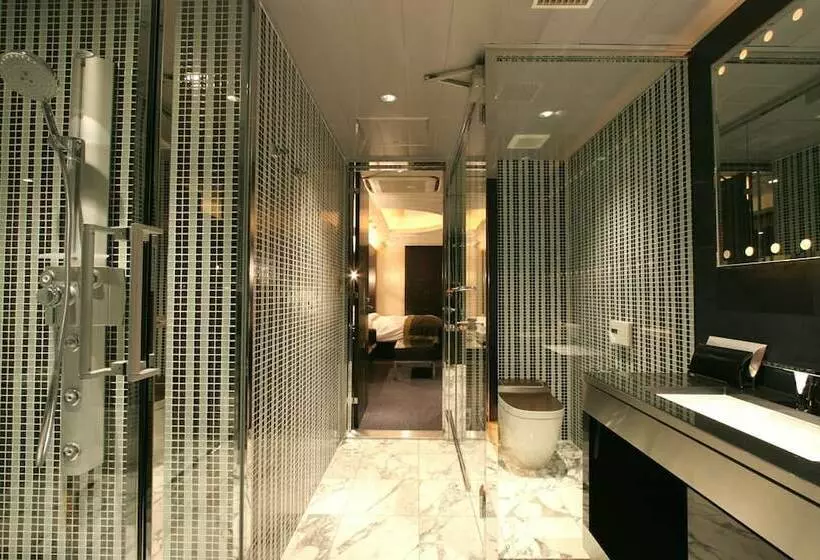 Fotos del hotel The Glanz:  17