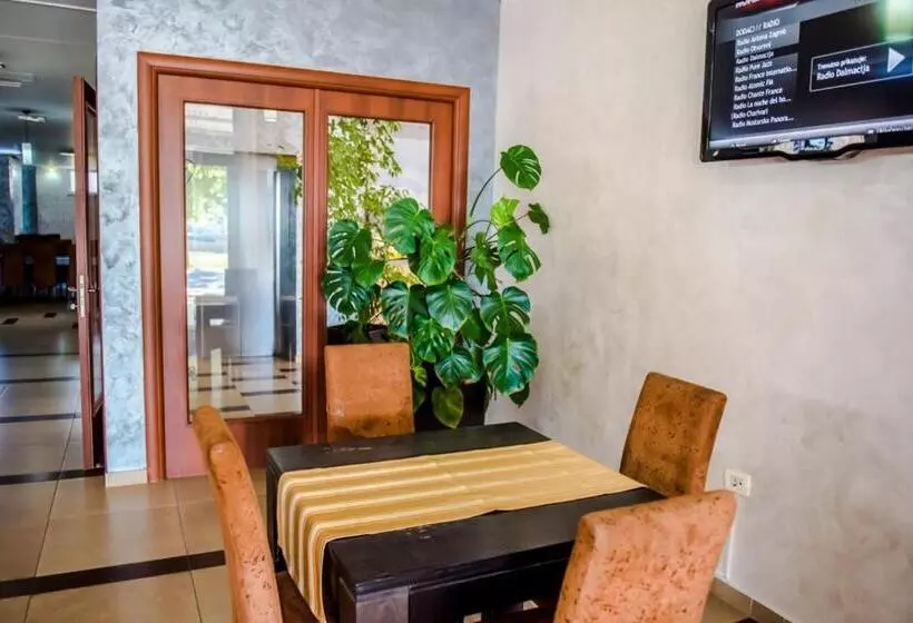 Fotos del hotel Villa Monako:  25