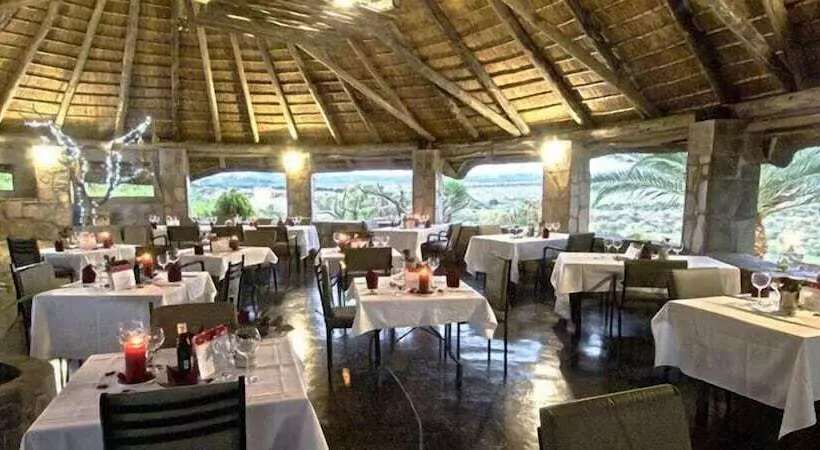 Fotos del hotel Onjala Lodge:  3