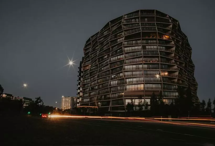 Ovolo Nishi