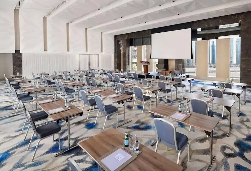 Fotos del hotel Crowne Plaza Dubai Marina, An Ihg:  100