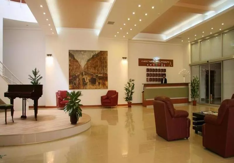 D Plaza