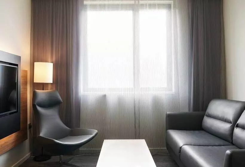Fotos del hotel Moxy Milan Linate:  20