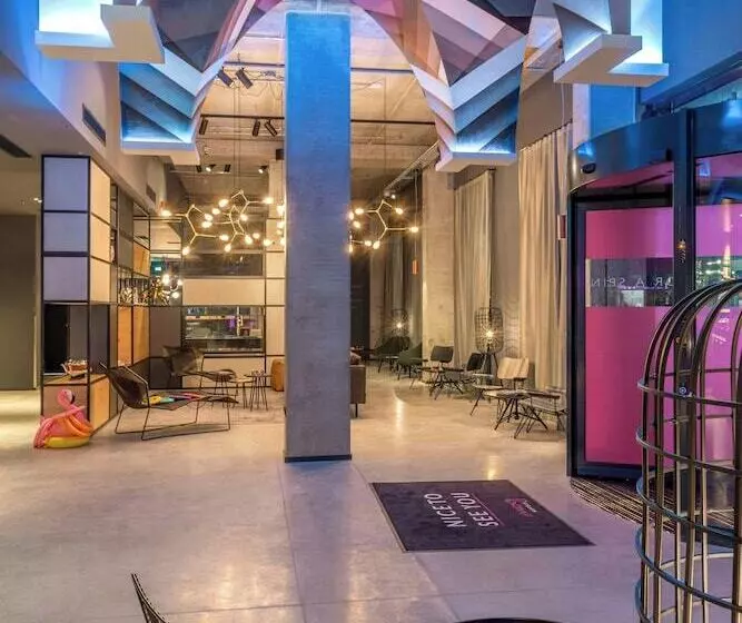 Fotos del hotel Moxy Milan Linate:  5
