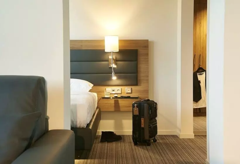 Fotos del hotel Moxy Milan Linate:  12