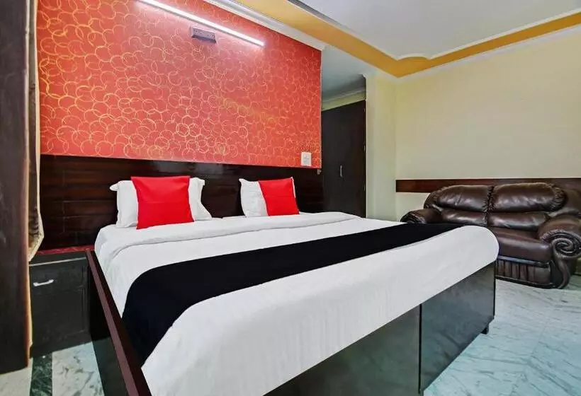 Fotos del hotel Treebo Trip Casa Cyber Dlf Phase 3:  20